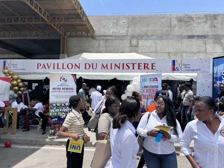 The pavilion of the Ministry of Culture and Communication of Haiti, one of the sponsors of the 32nd edition of Livres en Folie at the El Rancho Hotel in Pétion-Ville on Thursday, June 4, 2026. Photo by Juhakenson Blaise / The Haitian Times